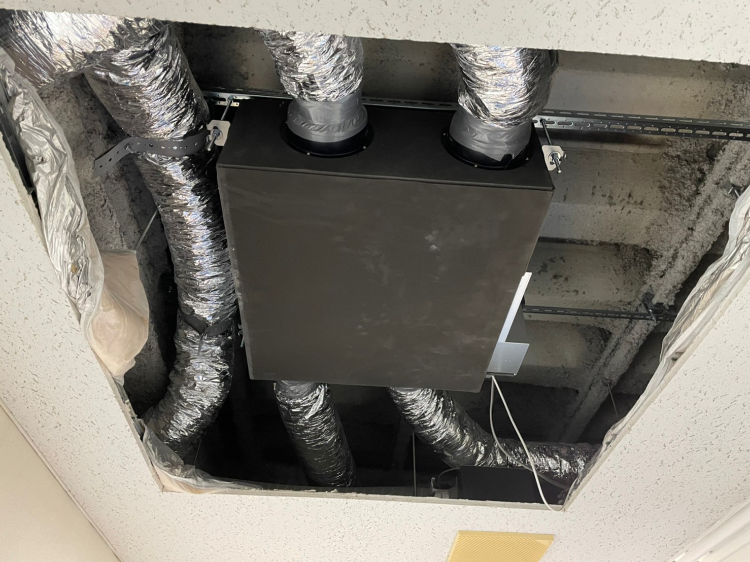 ダイキン 業務用エアコン工事及び全熱交換器設置工事 空調工事 Better Now コラム